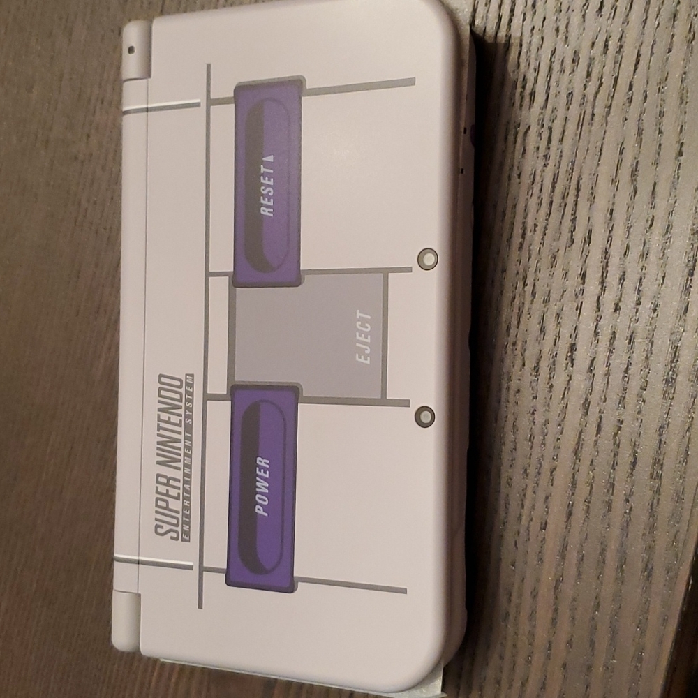 Nintendo 3DS XL with Super Mario Kart. Brand new. In box